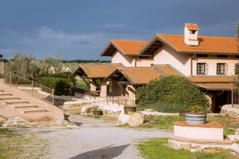 Borgo Rurale San Giusto Guest House กัสตาลเญโต การ์ดุชชี ภายนอก รูปภาพ